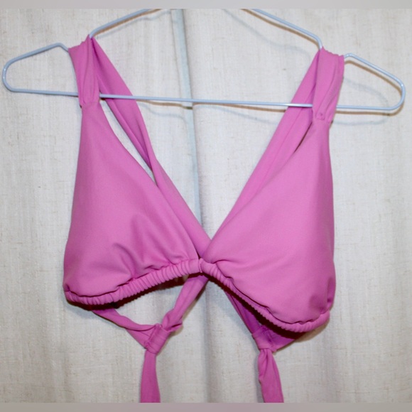 Pink Bikini Set - Picture 2 of 3